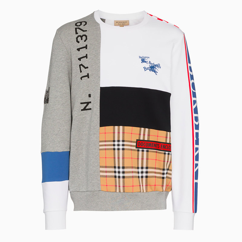 Burberry, 53000 рублей Burberry, 53000 рублей